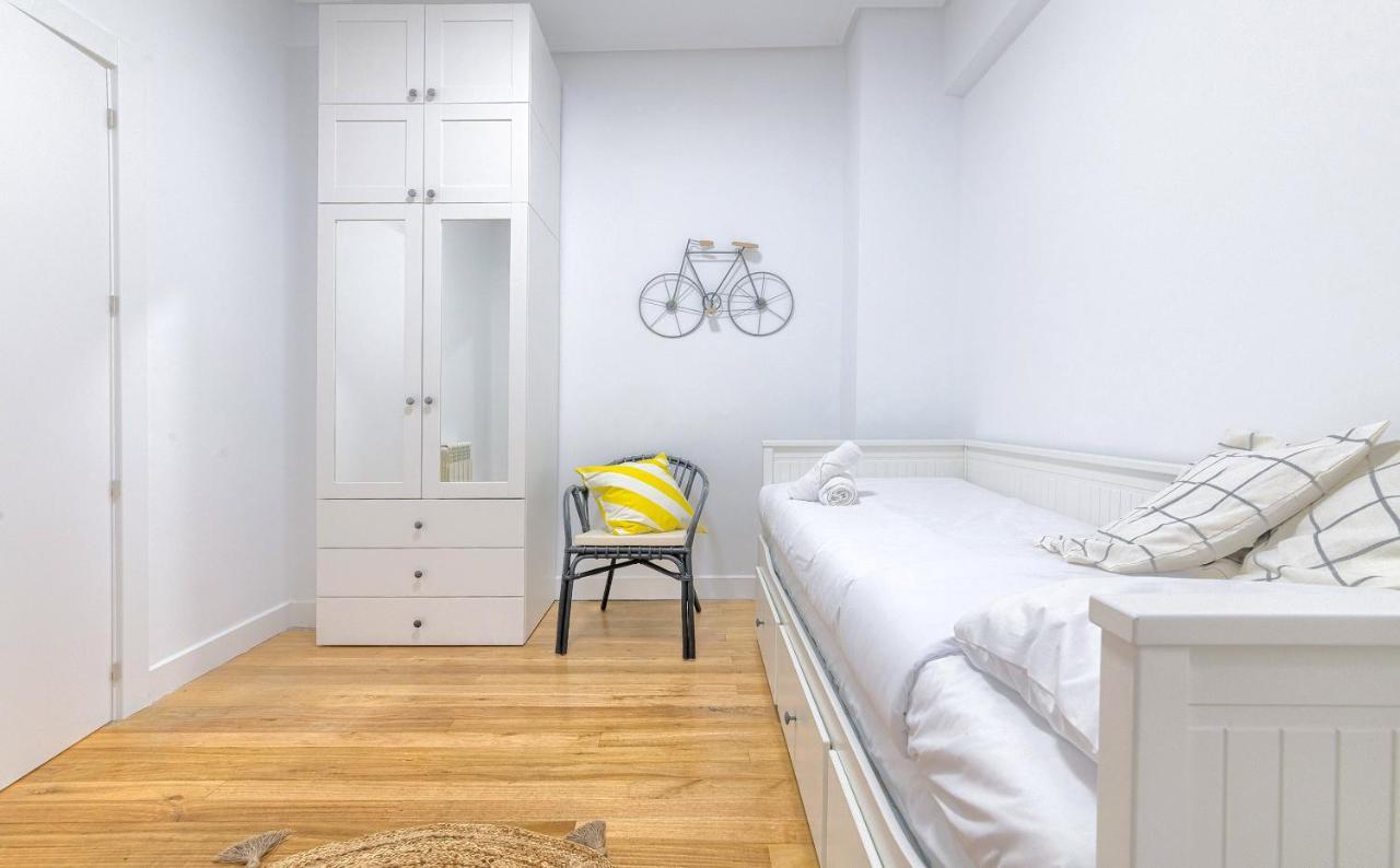 Iturribide Hogar Moderno Junto Al Metro Apartamento Bilbau Exterior foto