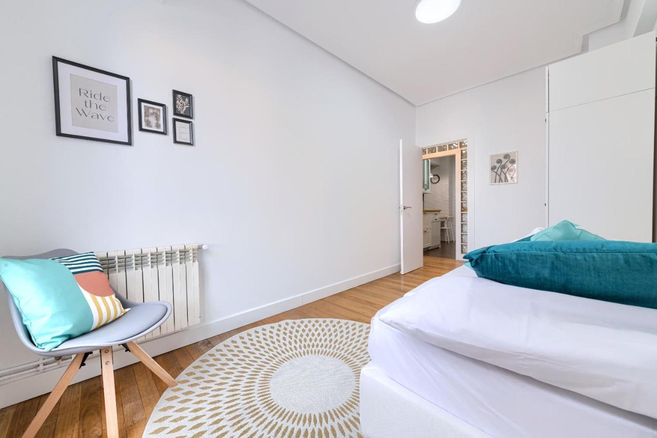 Iturribide Hogar Moderno Junto Al Metro Apartamento Bilbau Exterior foto